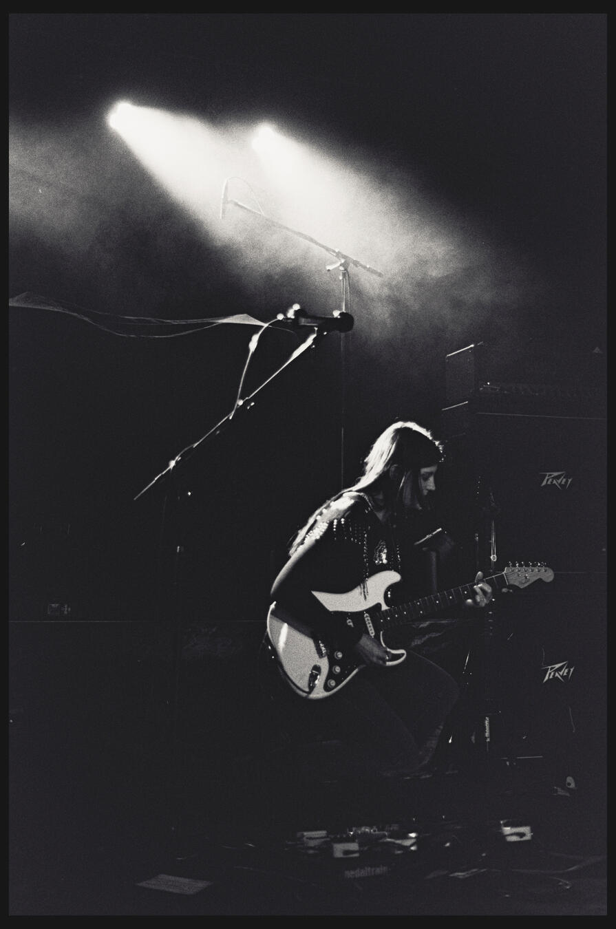 Midwife // Portland, Oregon // Nov. '24 // Contax RTS III, 50mm ƒ/1.4, Kentmere 400, Pyro 510